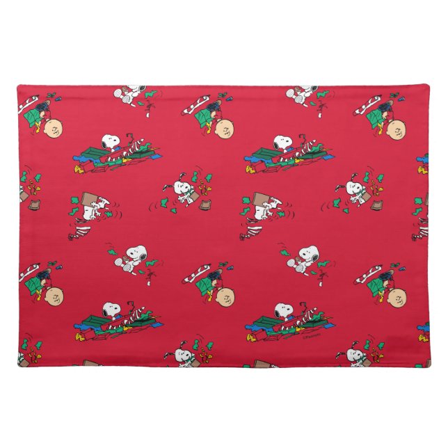 Peanuts | Christmas Gift Wrapping Pattern Cloth Placemat (Front)