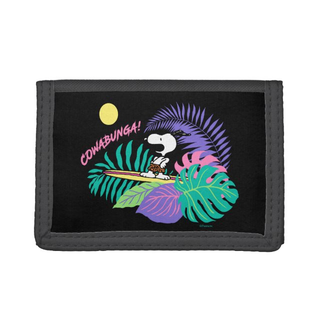 Peanuts | Cowabunga Snoopy Tri-fold Wallet (Front)