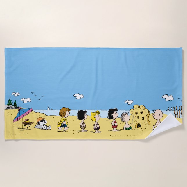Peanuts | Day at the Beach Beach Towel (Front)