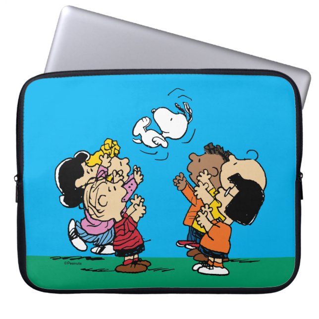 Peanuts | Friends Fun Laptop Sleeve (Front)