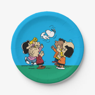 Peanuts | Friends Fun Paper Plates