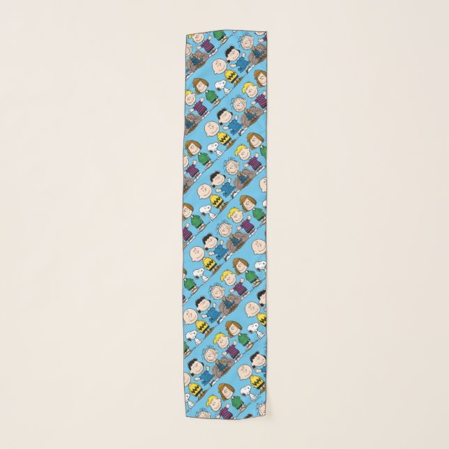 Peanuts Friends In A Row Scarf (Front)