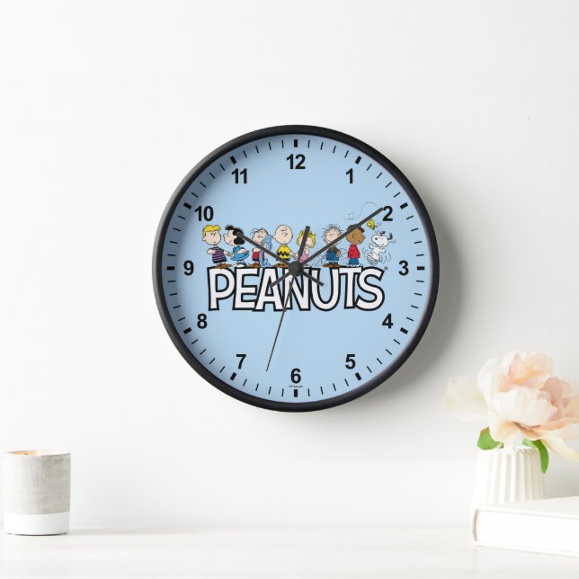 Peanuts Gang Group Lineup Clock (Home)