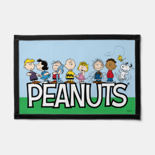 Peanuts Gang Group Lineup Pennant