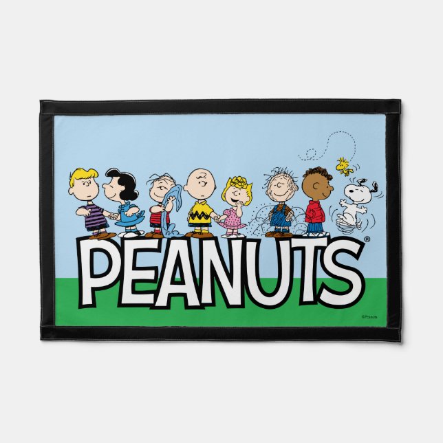 Peanuts Gang Group Lineup Pennant (Front)