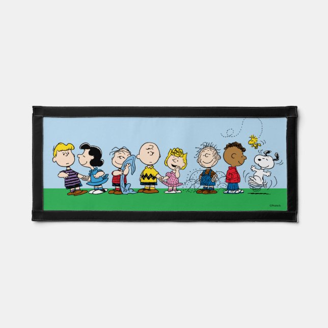 Peanuts Gang Group Lineup Pennant (Front)