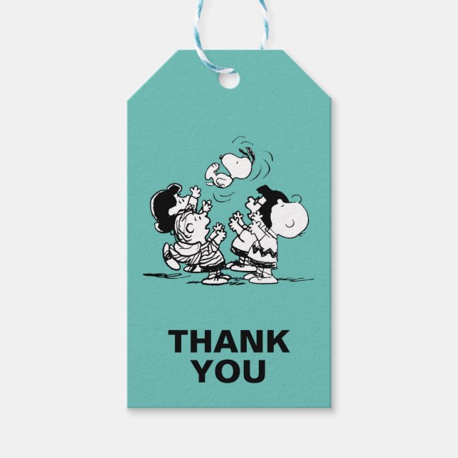 Peanuts Gang Lifting Snoopy Gift Tags (Front)