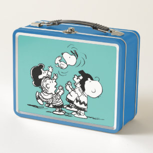 Peanuts Gang Lifting Snoopy Metal Lunch Box