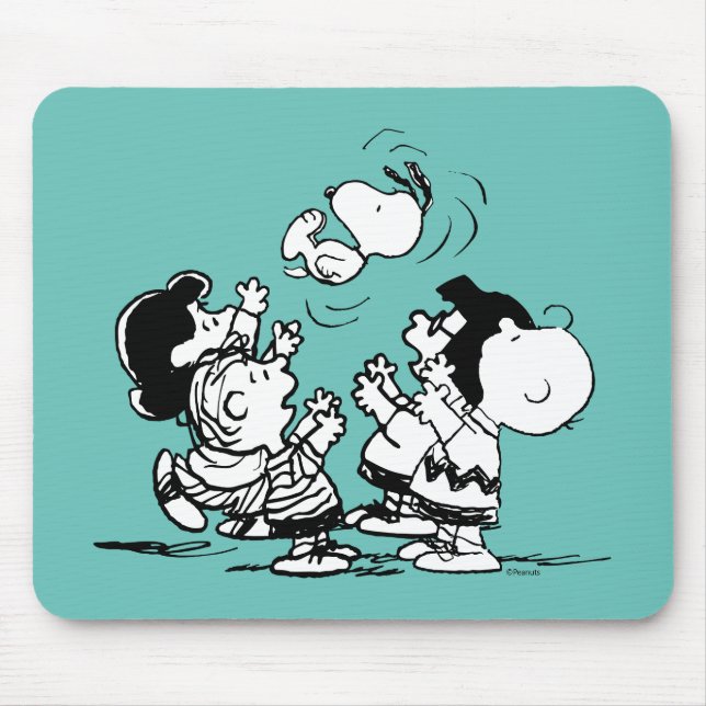 Peanuts Gang Lifting Snoopy Mouse Pad (Front)