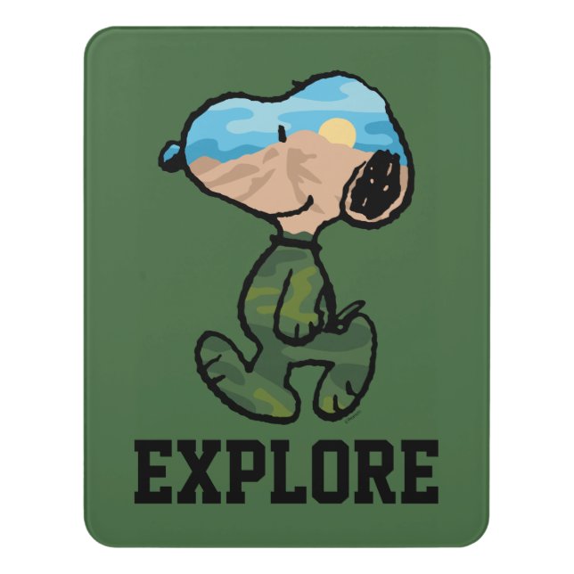 Peanuts | Great Outdoor Snoopy Door Sign (Contemporary Vert)