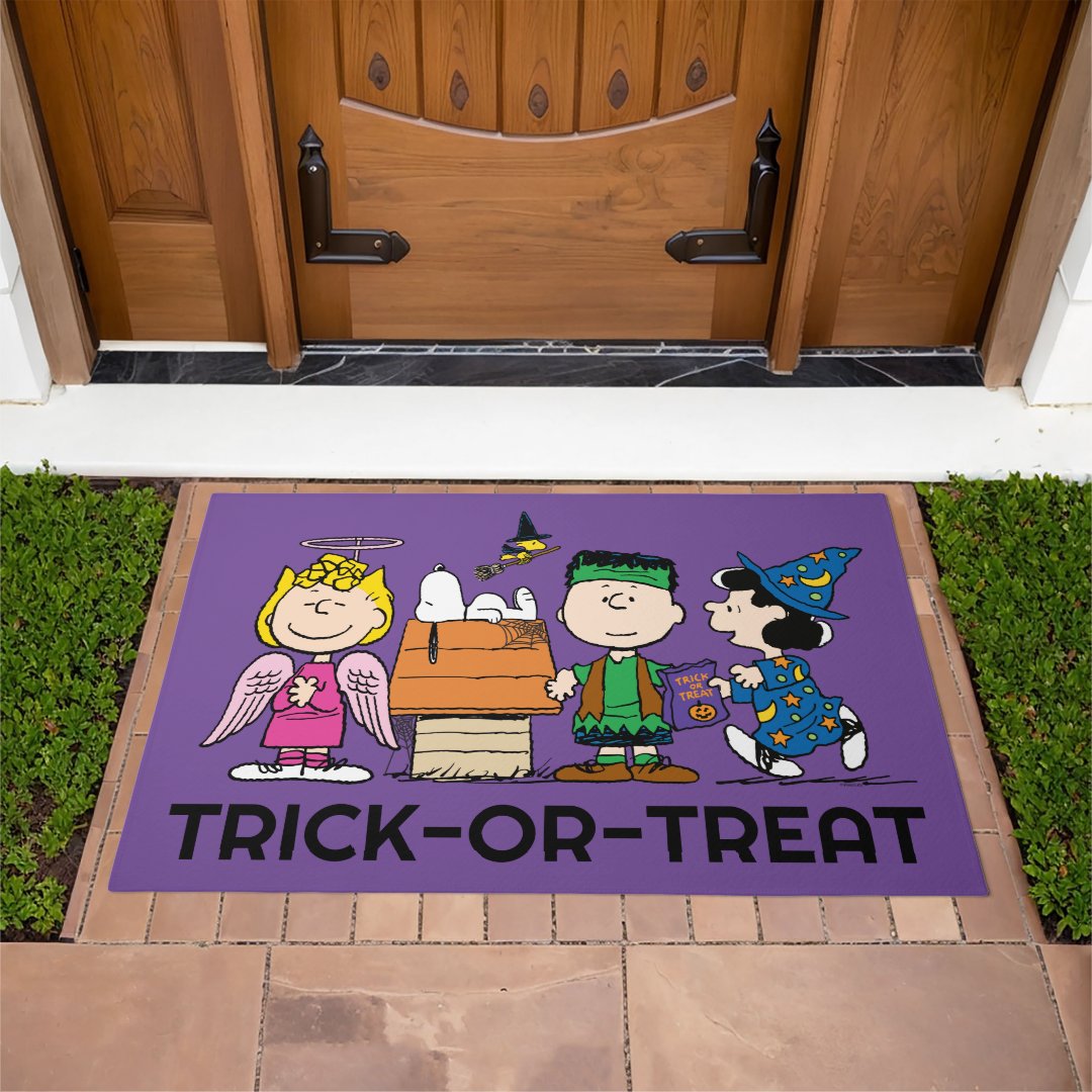 Peanuts | Halloween Trick or Treat Doormat (Outdoor)