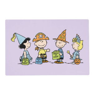 Peanuts Halloween Trick or Treaters Placemat