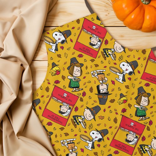 Peanuts  Happy Thanksgiving Pattern Apron