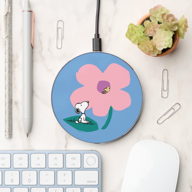 Peanuts | Illustrating Nature Pink Flower Wireless Charger (Desk)