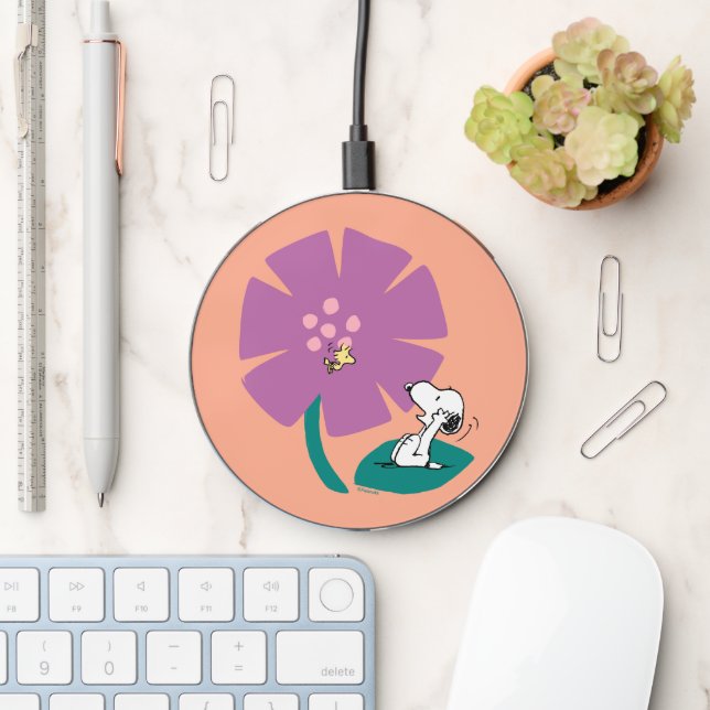 Peanuts | Illustrating Nature Purple Flower Wireless Charger (Desk)