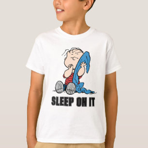 Peanuts   Linus & His Blanket T-Shirt