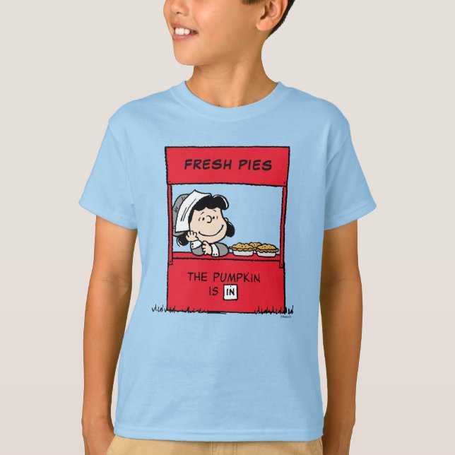 Peanuts | Lucy Pilgrim Pie Stand T-Shirt (Front)