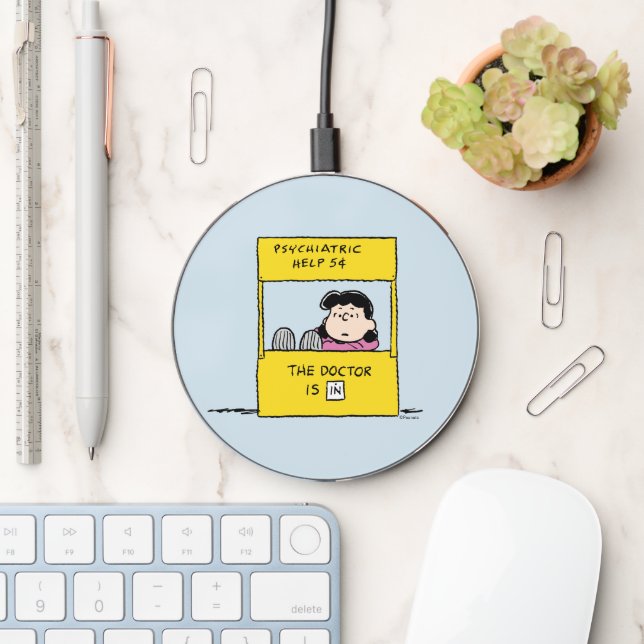 Peanuts | Lucy & the Doctor Is In Wireless Charger (Desk)