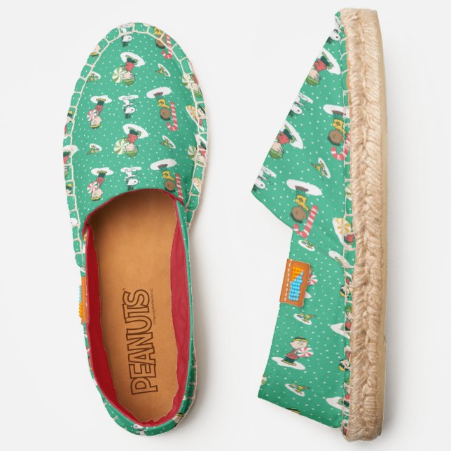 Peanuts Peppermint Dreams Snowflake Pattern Espadrilles (Side)
