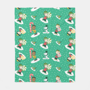 Peanuts Peppermint Dreams Snowflake Pattern Fleece Blanket