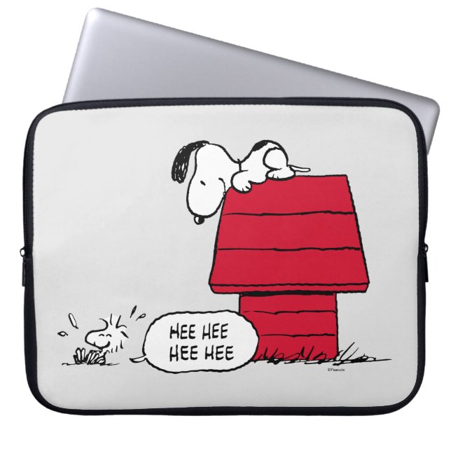 PEANUTS | Red & Black Pattern Laptop Sleeve (Front)