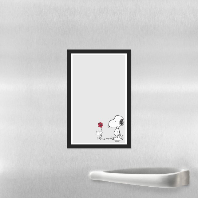 PEANUTS | Red & Black Pattern Magnetic Dry Erase Sheet (In Situ)