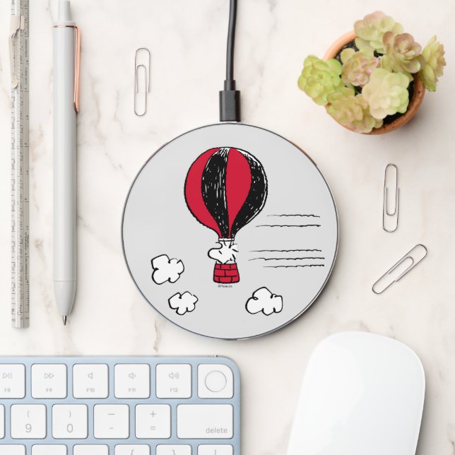 PEANUTS | Red & Black Pattern Wireless Charger (Desk)
