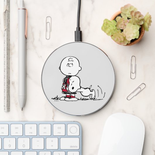 PEANUTS | Red & Black Pattern Wireless Charger (Desk)