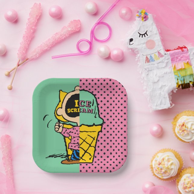 Peanuts | Sally Ice Cream Half & Half Paper Plates (Party)
