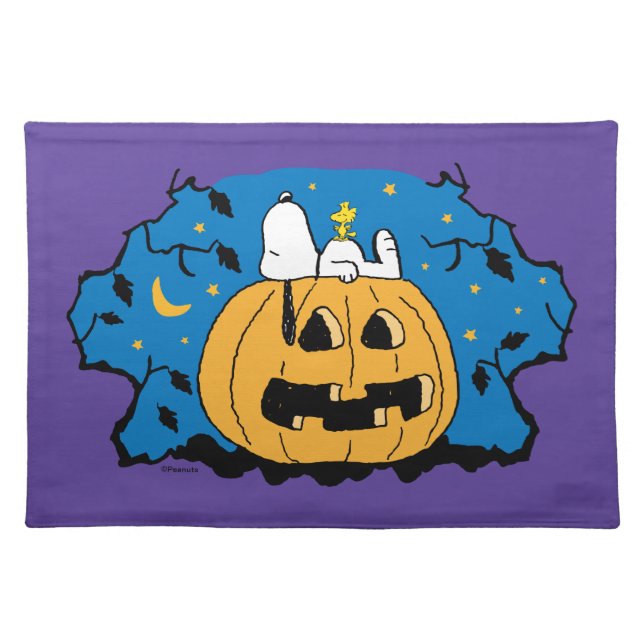 Peanuts | Snoopy and Woodstock Jack-O-Lantern Cloth Placemat (Front)
