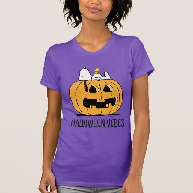 Peanuts | Snoopy and Woodstock Jack-O-Lantern T-Shirt (Front)