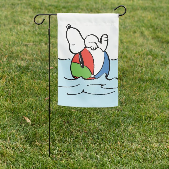 Peanuts | Snoopy Beach Ball Beach Garden Flag (In SItu)