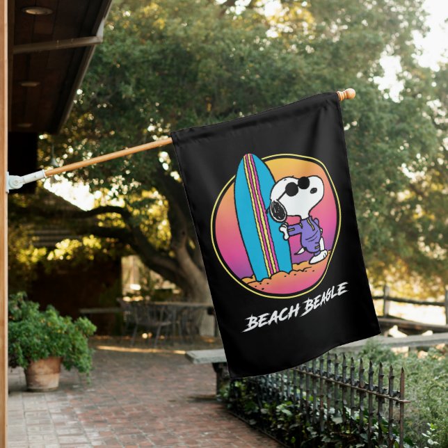 Peanuts | Snoopy Beach Beagle House Flag (In SItu)
