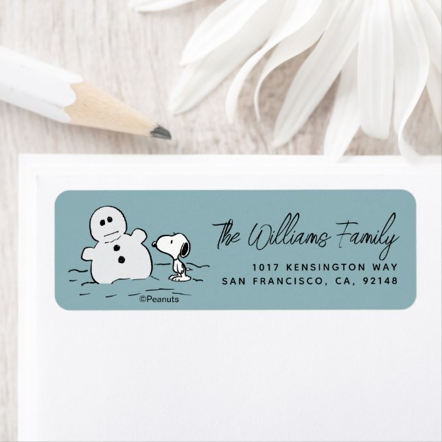 Peanuts | Snoopy Builds A Snowman Label (Insitu)