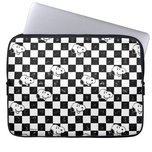 Peanuts  Snoopy Checkered Flag Laptop Sleeve