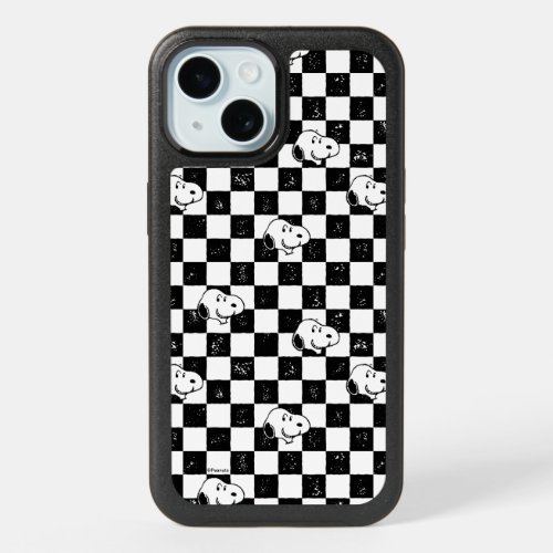 Peanuts  Snoopy Checkered Flag iPhone 15 Case