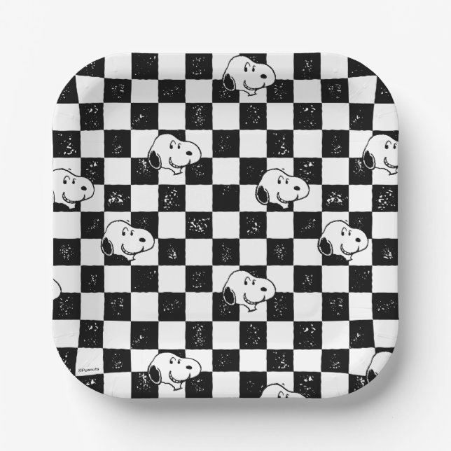 Peanuts | Snoopy Checkered Flag Paper Plates (Front)