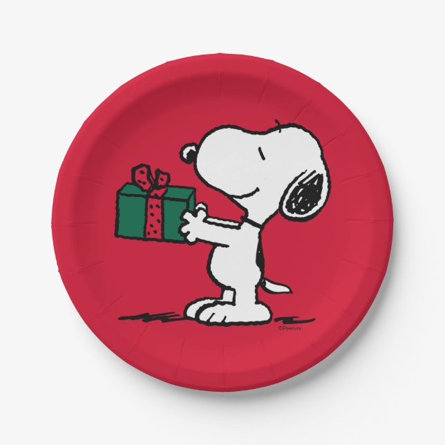 Peanuts | Snoopy Christmas Gift Giver Paper Plates (Front)