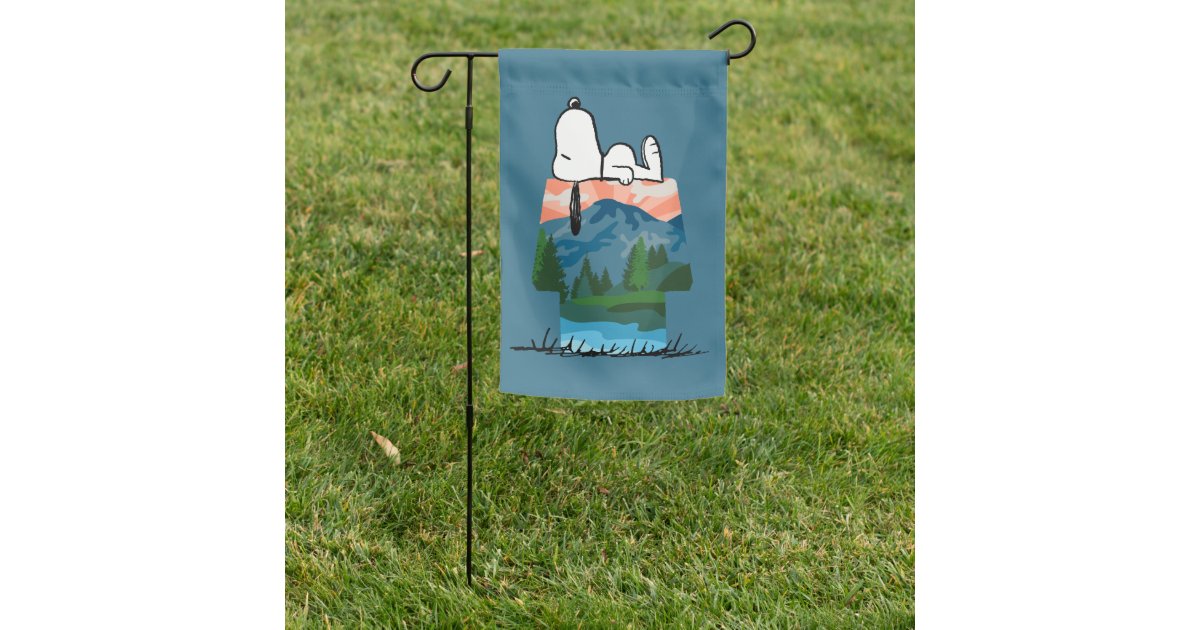 Peanuts | Snoopy Dog Sunset View Garden Flag | Zazzle