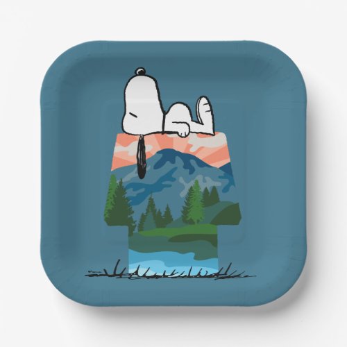 Peanuts  Snoopy Dog Sunset View Paper Plates