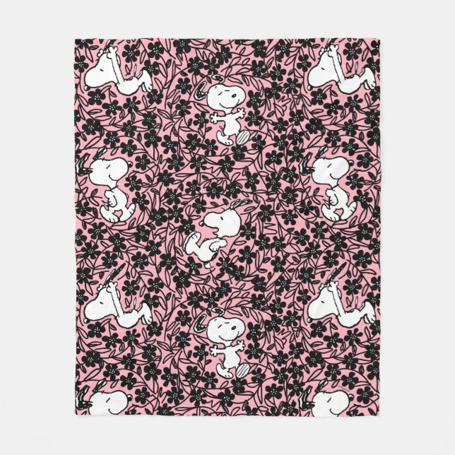 Peanuts | Snoopy Flower Vine Pattern Fleece Blanket (Front)