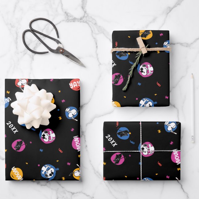 Peanuts Snoopy Graduation Celebration Pattern Wrapping Paper Sheets (Front)