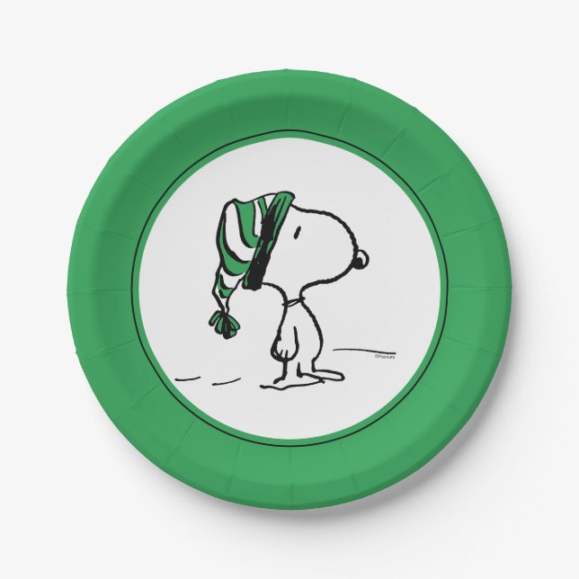 Peanuts | Snoopy Green Snow Cap Paper Plates (Front)