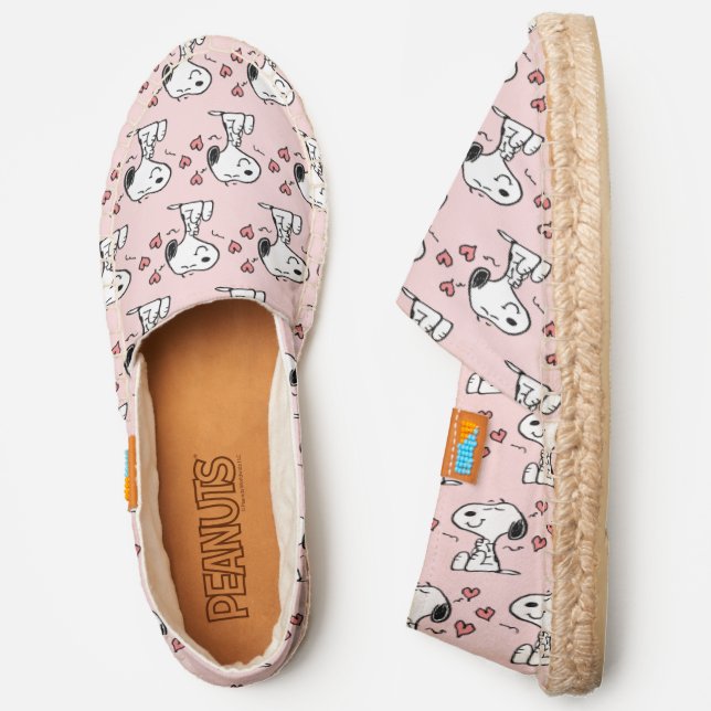 Peanuts | Snoopy Hearts Espadrilles (Side)