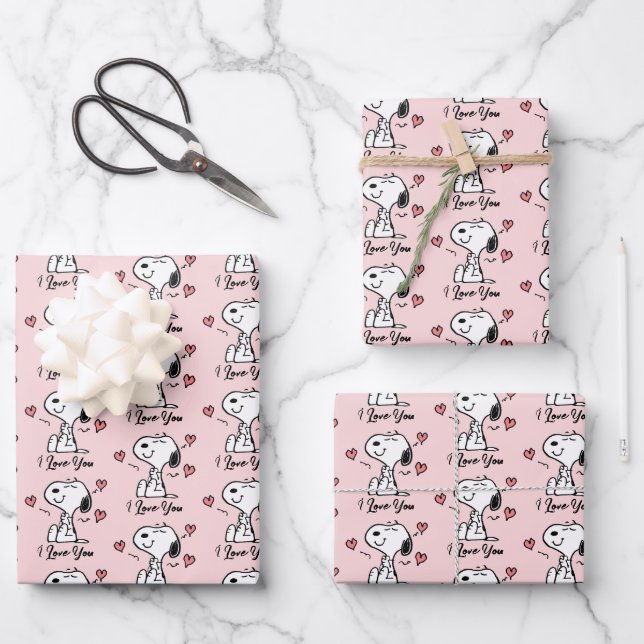 Peanuts | Snoopy Hearts Wrapping Paper Sheets (Front)