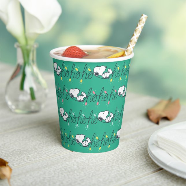 Peanuts | Snoopy Ho Ho Ho Christmas Pattern Paper Cups (Insitu)