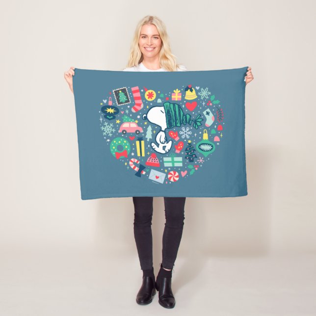 Peanuts | Snoopy Holiday Happiness Heart Fleece Blanket (In Situ)