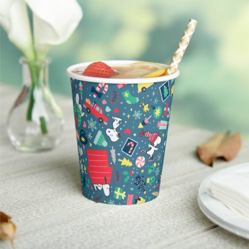 Peanuts  Snoopy Holiday Pattern Paper Cups