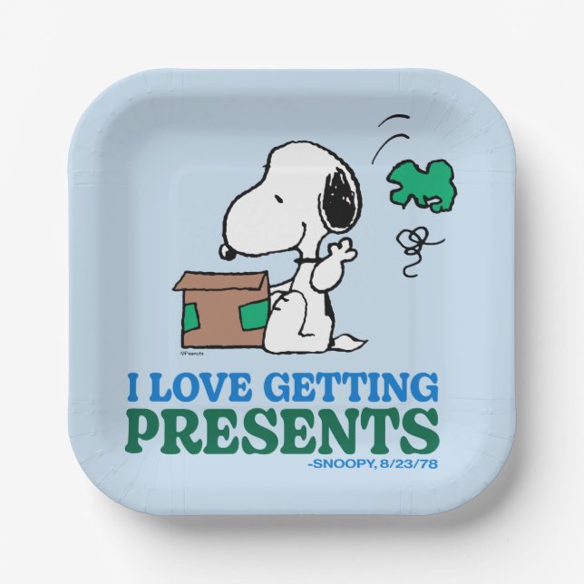 Peanuts | Snoopy I Love Getting Presents Paper Plates (Front)