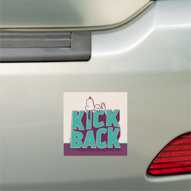 Peanuts | Snoopy Kickback Car Magnet (In Situ)